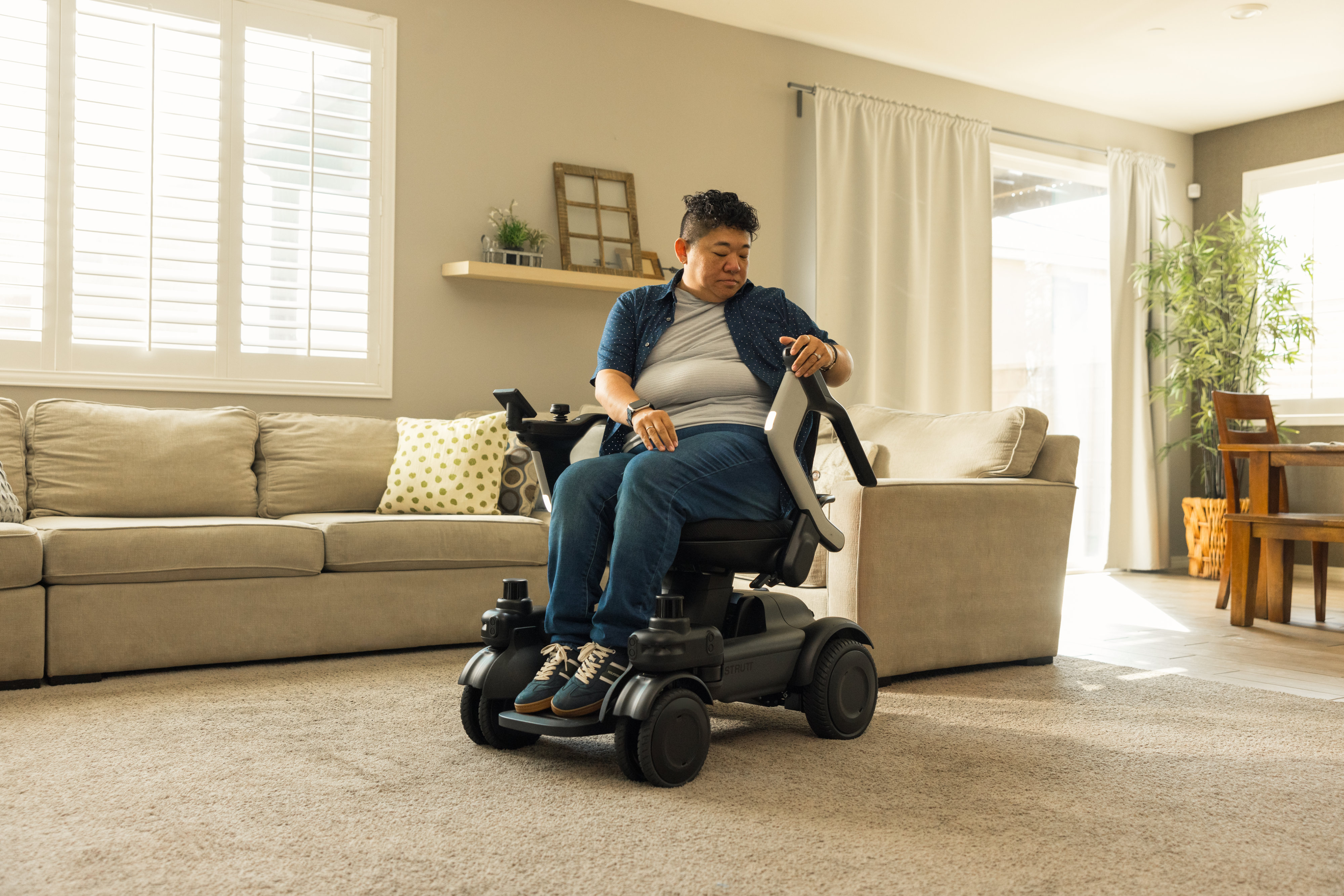 Foldable Armrest & Footrest