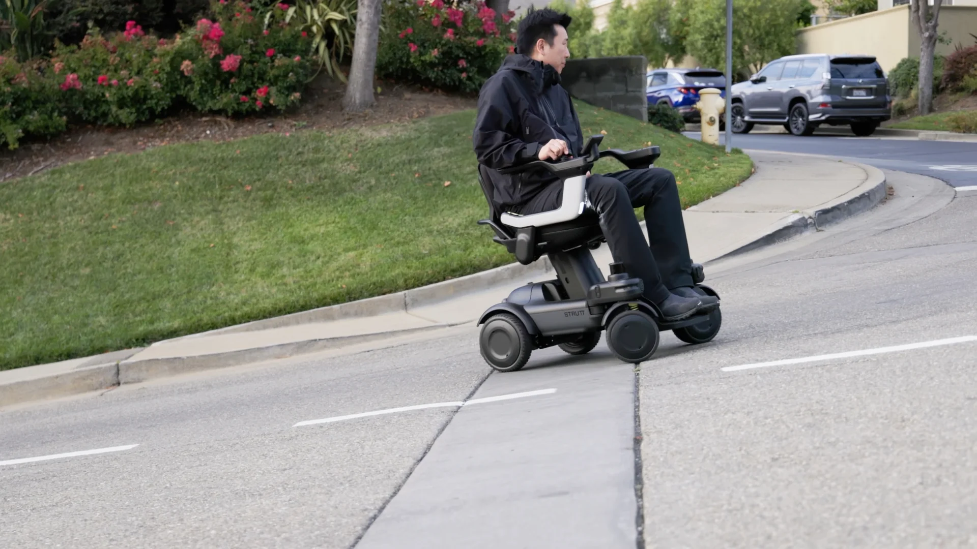 Testing the ev¹ on Barcelona's cobblestone pavement